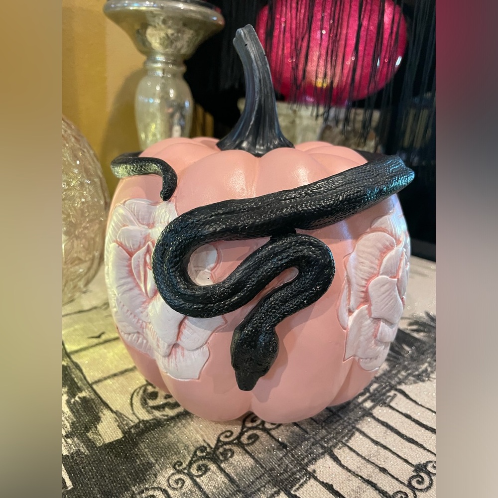 LIKE NEW Resin Pink Decorative Pumpkin With Black Snake And Roses